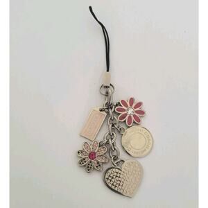 Coach Phone Bag Key Chain Ring Fob Ring Charm Silver Keychain Flowers Heart Pink